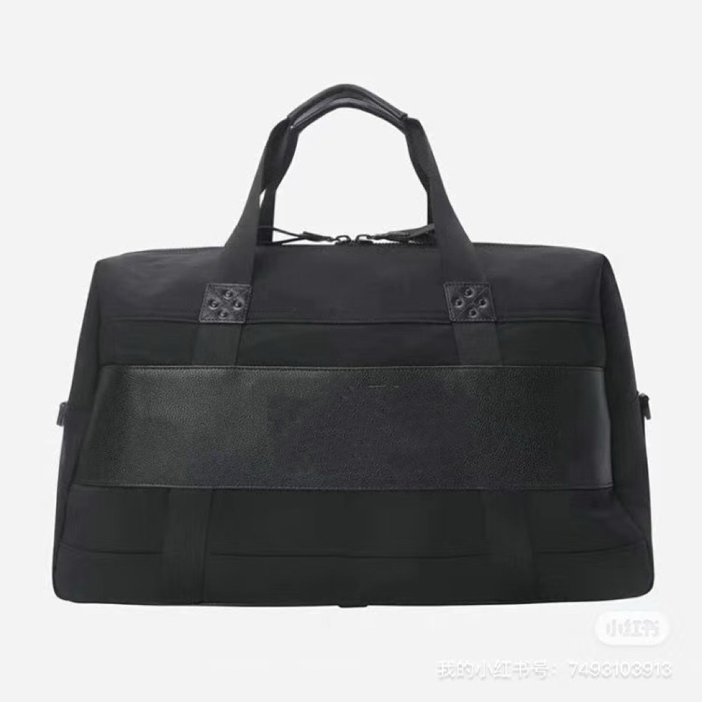 Nuova Borsa per Abbigliamento  - Hunting Outdoor Brand recensione e prezzo